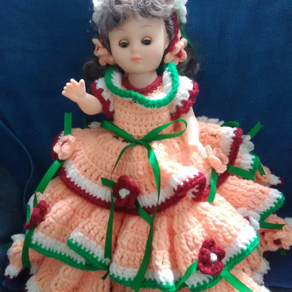 1988 Fibrecraft plastic doll